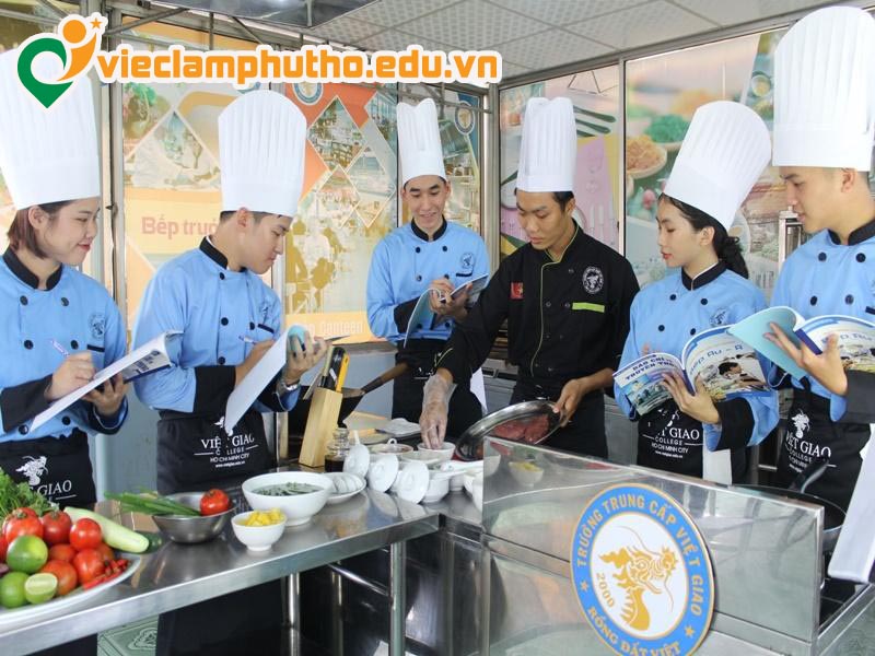 Đầu bếp chính