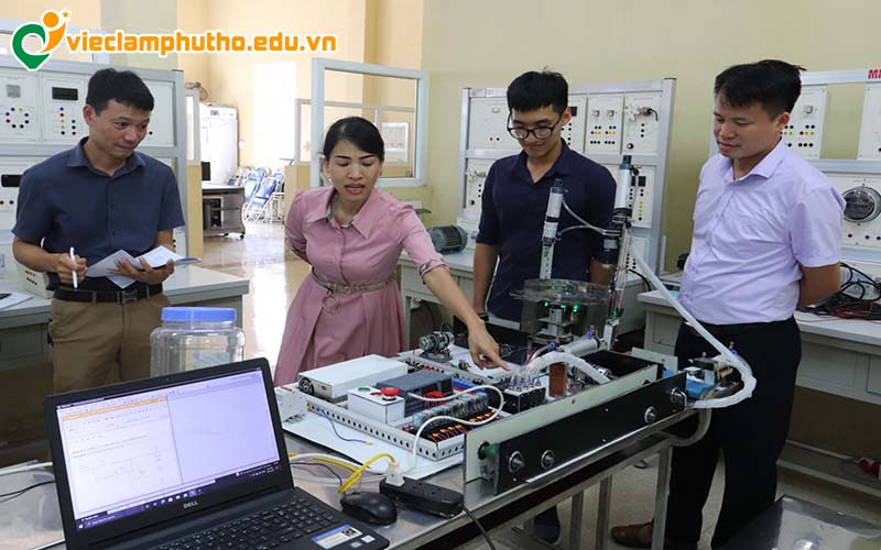 Xu hướng tìm kiếm việc làm tự động hoá Phú Thọ